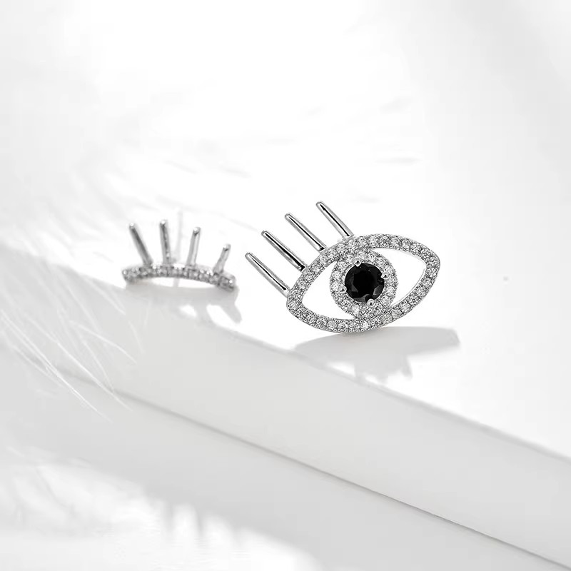 Xuhui brand exquisite and light luxury copper plated with real gold and zirconia 925 silver stud earrings, fashionable and elegant full figure