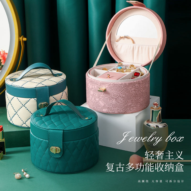 Wholesale of internet-famous jewelry boxes, high-end jewelry boxes, large-capacity waterproof portable accessory boxes, and household multi-layer storage boxes full figure