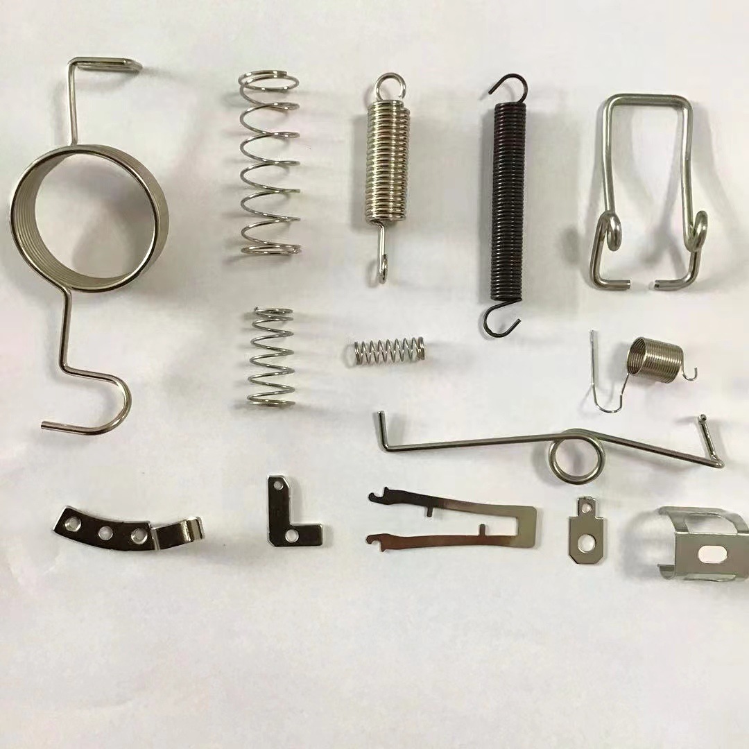 The manufacturer supplies 304 stainless steel compression springs, nickel-plated compression springs, shock-absorbing springs and lighting tension springs Application Scenario