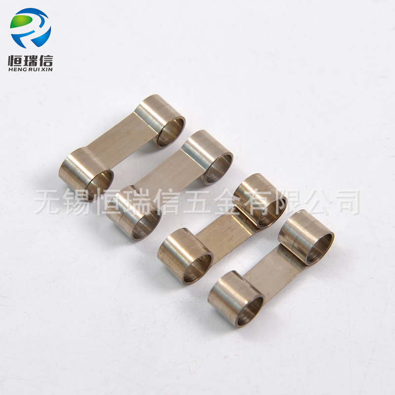 Hengruixin No. 42 motor carbon brush spring non-standard parts, special-shaped double eye springs, large quantity, favorable wholesale and customization Application Scenario