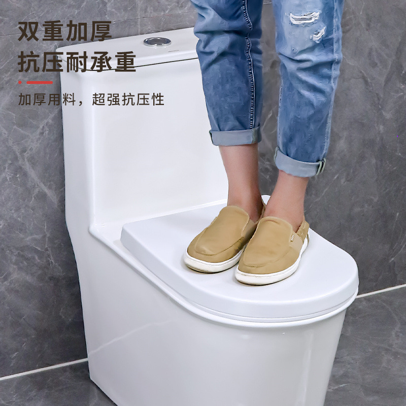 Toilet seat cover, universal household thickened and durable slow-lowering accessory, old-fashioned toilet seat cover plate Application Scenario