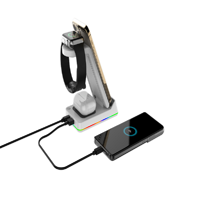 The five-in-one clock wireless charger is suitable for iPhone16P, Apple S10 and Samsung watch7 headphones Application Scenario