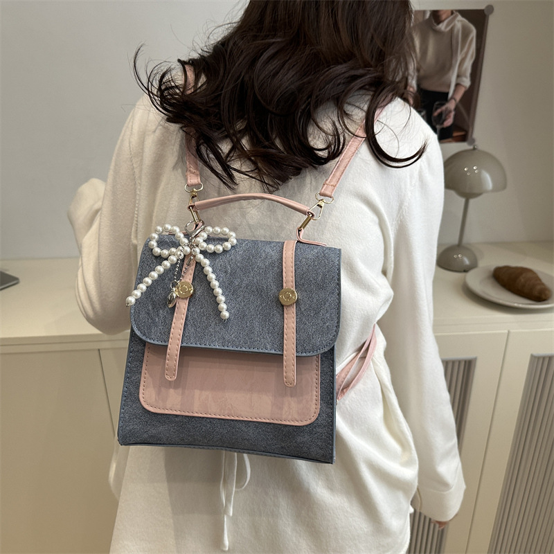A new casual and fashionable single-shoulder crossbody bag for women with a unique and stylish design. It's a versatile backpack full figure