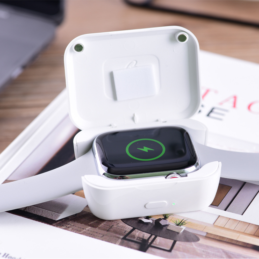 New wireless charger, creative smartwatch wireless charger, portable and lightweight mini power bank full figure
