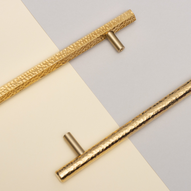 Nordic light luxury solid brass hammer-textured round ball handle high-end wardrobe cabinet door drawer furniture long bar handle details Picture