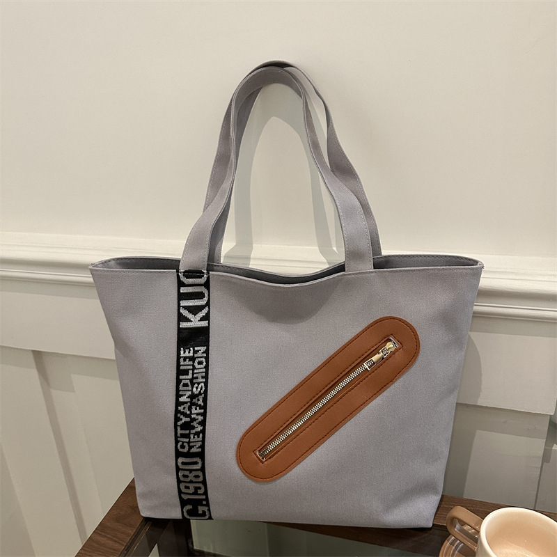 Cross-border retro fashion tote bag for women 2024 New large-capacity versatile casual single-shoulder bag for commuting full figure