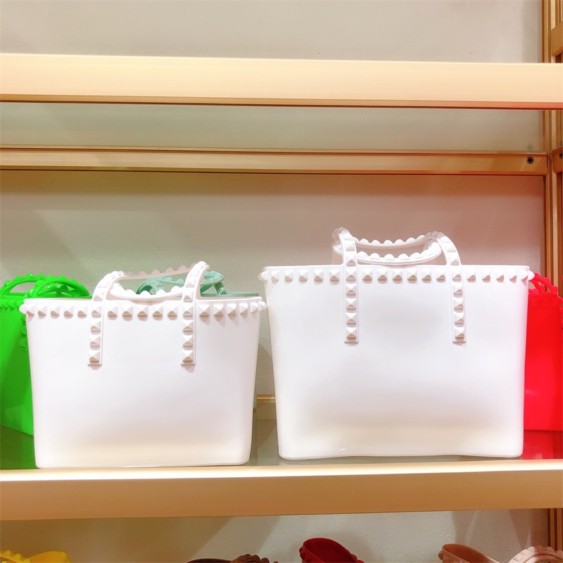 New riveted jelly bags, handbags, bucket bags, shopping bags, large-capacity pvc women's bags from Europe and America in 2025 Specification drawing