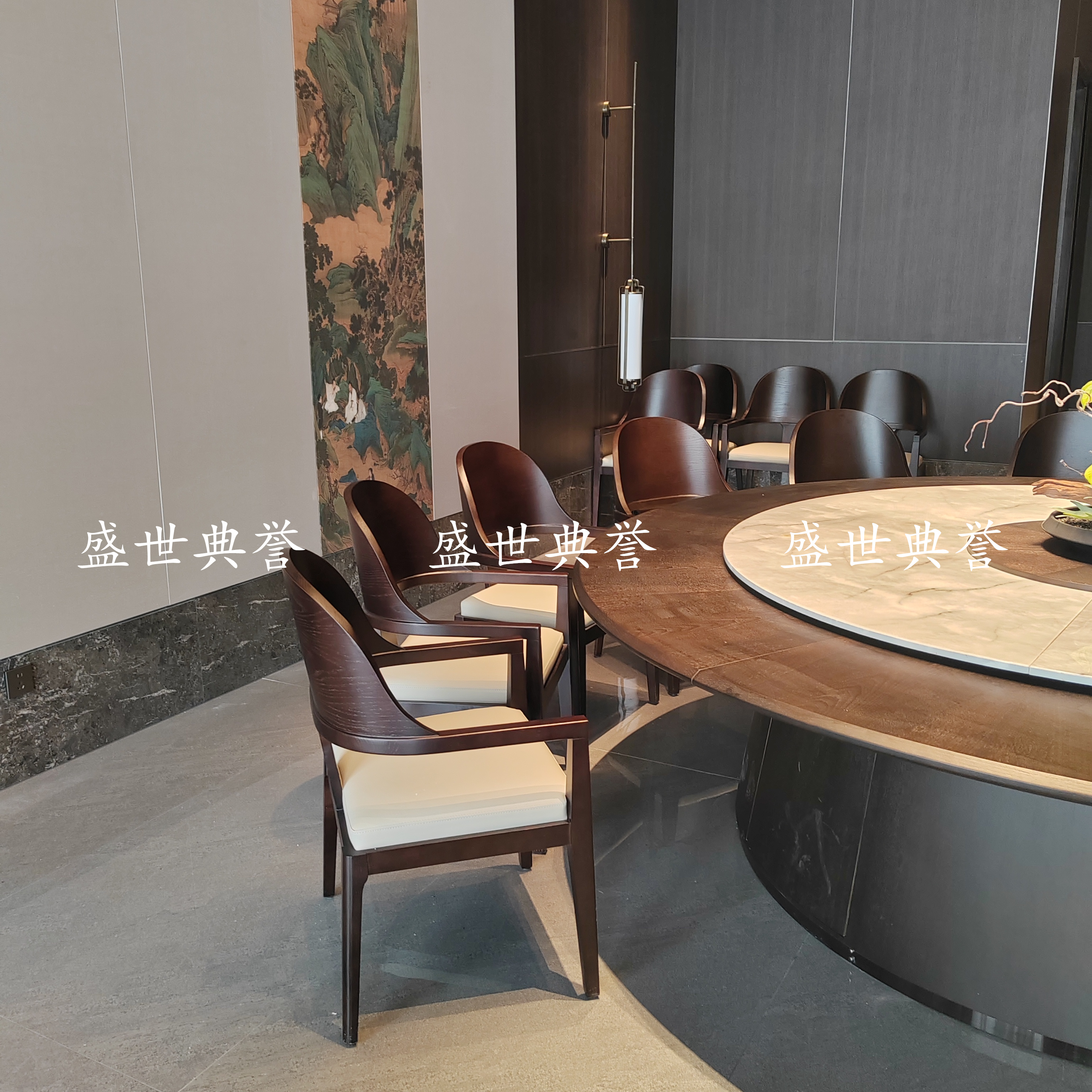 Nanchang Resort Hotel solid wood electric dining tables and chairs, high-end club new Chinese-style armchairs, villa household dining chairs