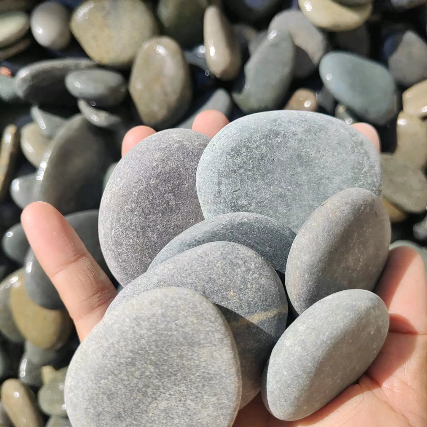 diy hand-painted stones, creative stone paintings, hand-painted pebbles, stones for drawing, children's original stones for painting Specification drawing
