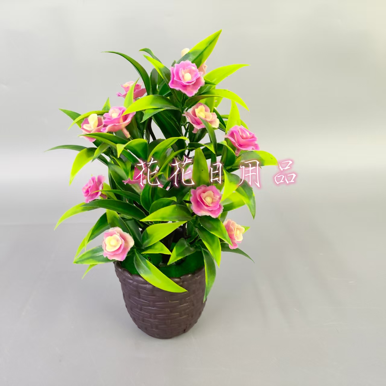 Artificial flowers, fake flowers, bonsai, plastic corn POTS, rose decorative ornaments Application Scenario