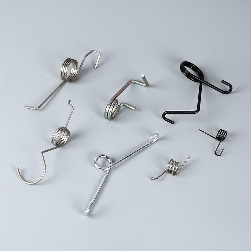 Large manufacturers wholesale stainless steel torsion springs, left and right twist torsion springs, torsion springs and various special-shaped double-hook torsion springs Application Scenario