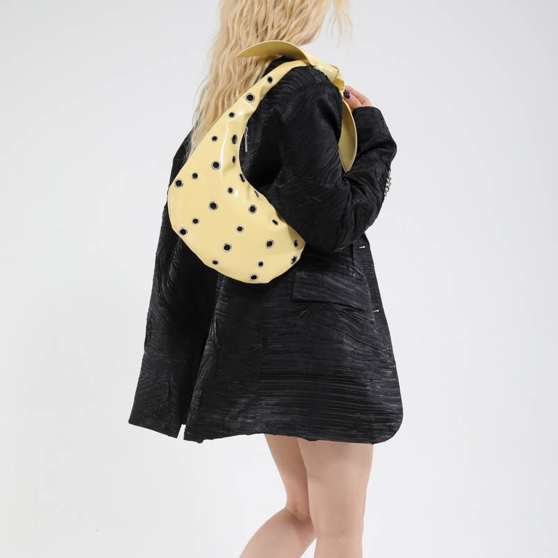 Cross-border 2025 Summer New Fashion, versatile and niche handbag, women's high-end feel, large capacity button nail single-shoulder dumpling bag Specification drawing