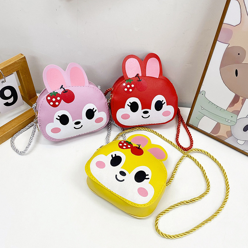 Mini and cute children's coin purse, super cute baby accessories, princess fashion snacks, trendy small bag Application Scenario