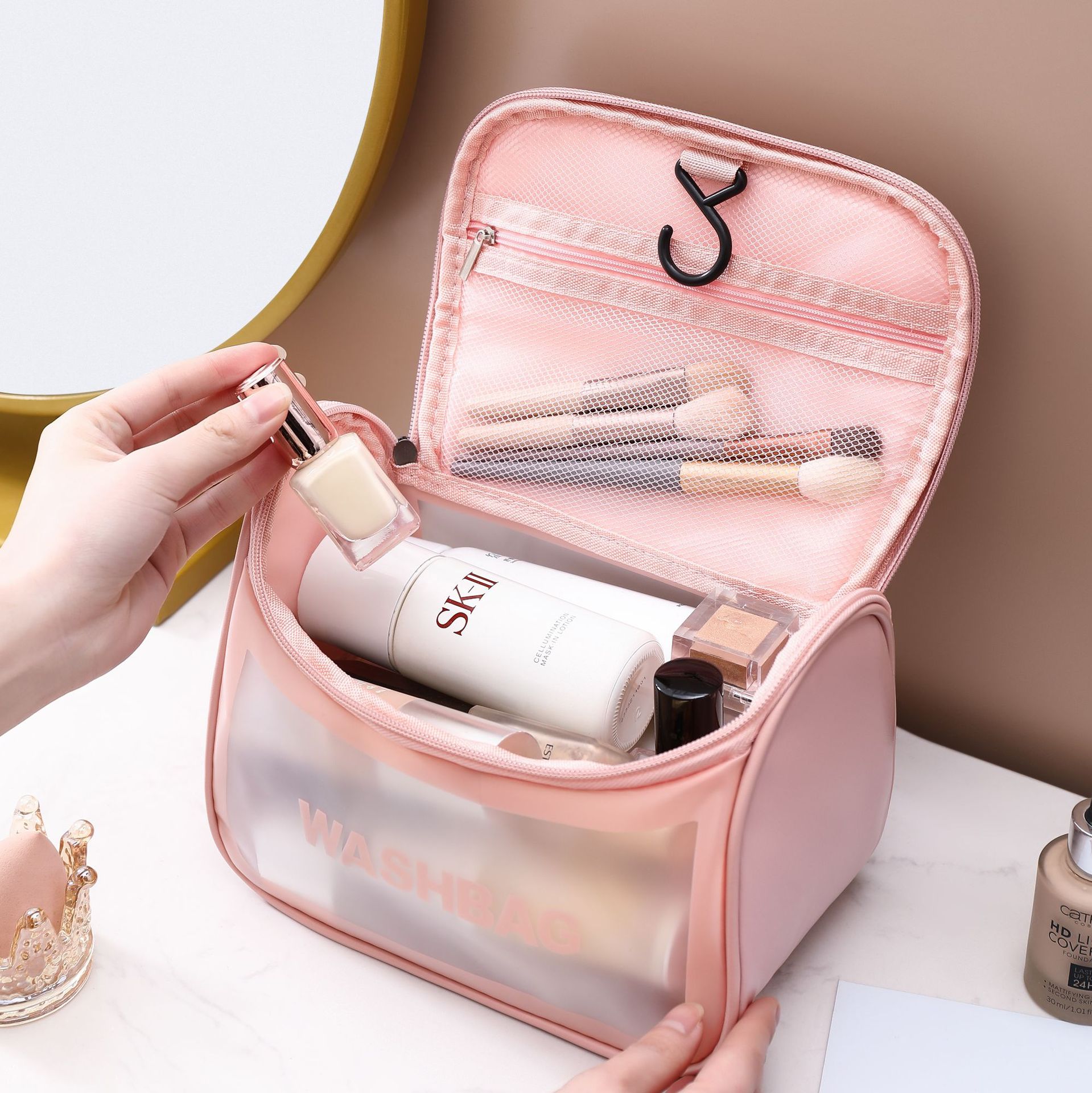 New transparent cosmetic bag, matte toiletry bag, pu flip-top bath bag, PVC semi-transparent portable storage bag for women Application Scenario