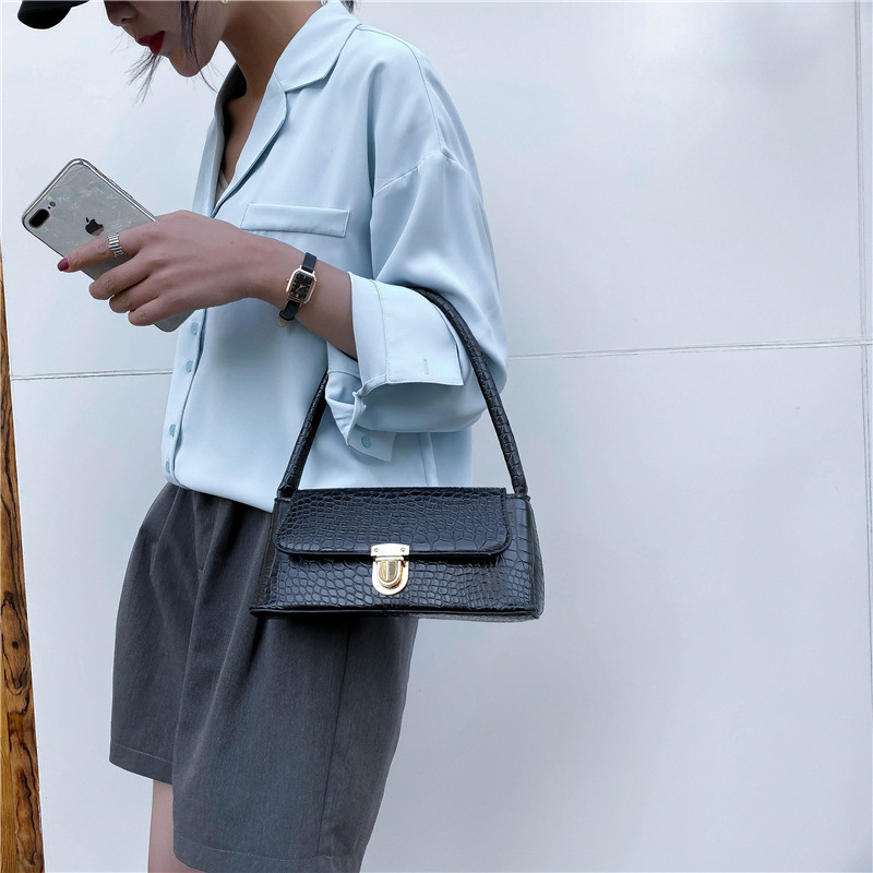Women's bag wholesale 2022 Summer Trendy new Korean style fashionable stone pattern hand-held shoulder bag and underarm bag details Picture