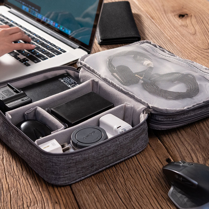 Runhui three-layer digital bag, multi-functional data cable storage bag, power bank and Earphone storage bag manufacturer wholesale Specification drawing
