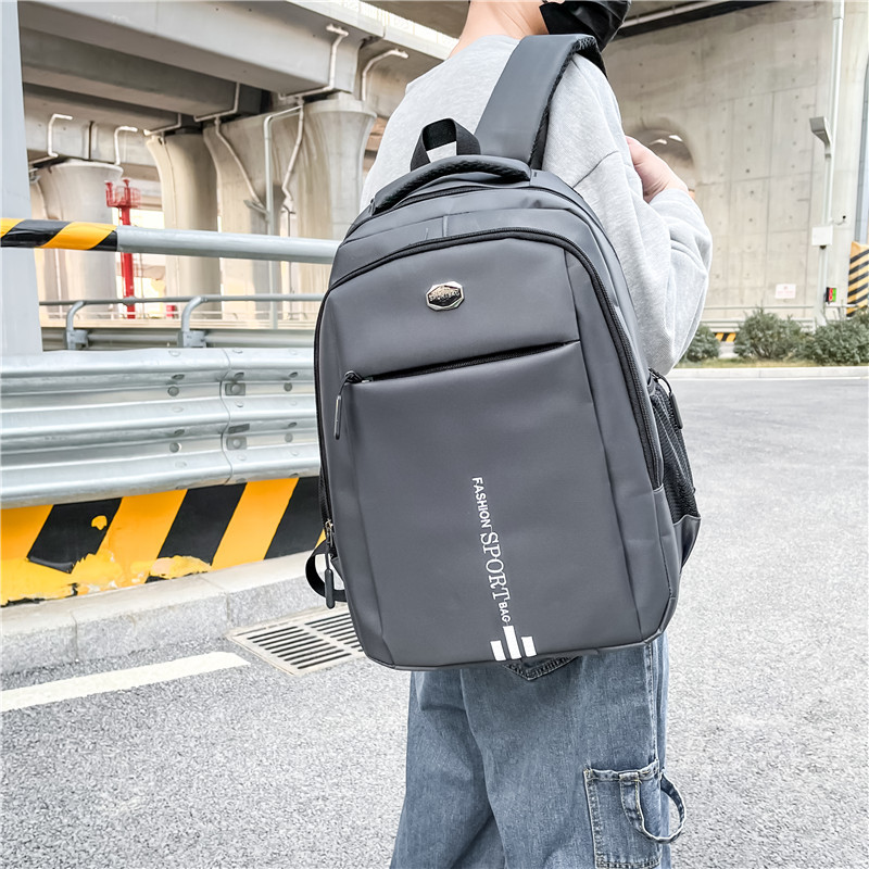 New business commuting large-capacity computer backpack, outdoor leisure travel backpack, fashionable campus student schoolbag Application Scenario