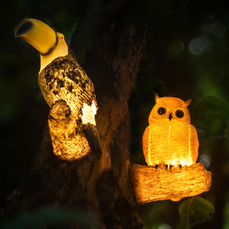 Outdoor waterproof luminous parrot lamps, owl courtyard lighting, park animal-shaped lamps, garden decorative landscape lamps details Picture