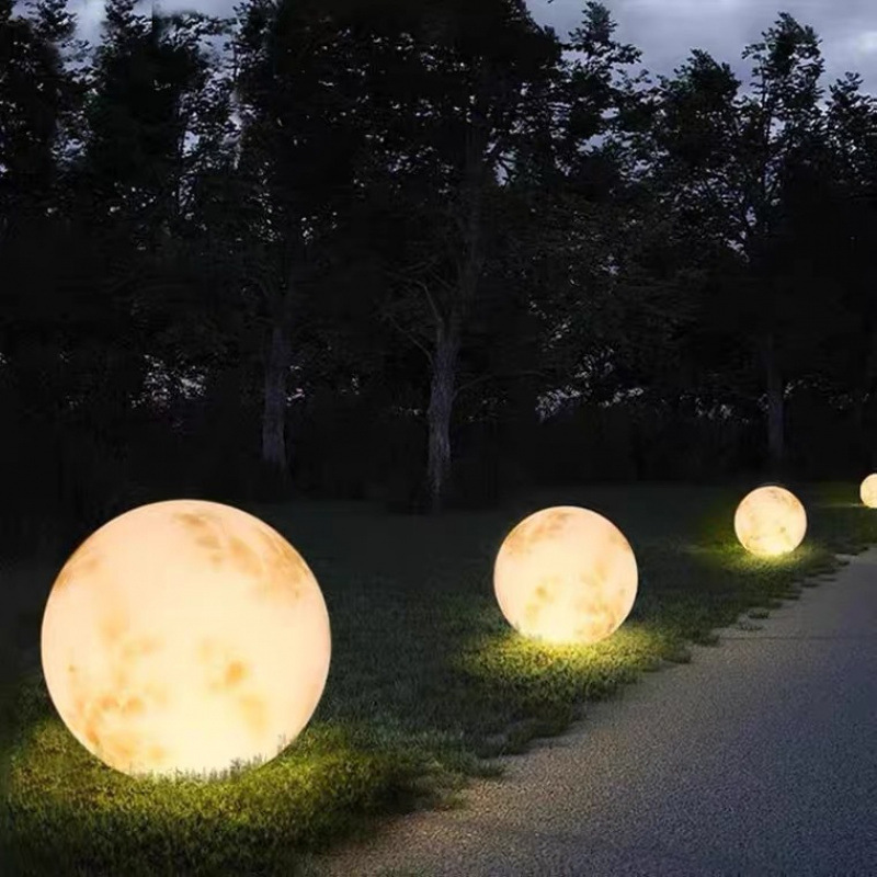 Moon lamp, outdoor solar camping atmosphere lamp, waterproof courtyard lighting decoration, moon-emitting spherical lawn lamp Specification drawing