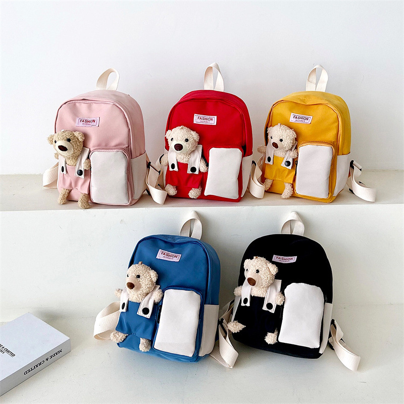Wholesale of 2021 new cartoon children's schoolbags, cute little bear girls' bags for kindergartens and primary school students' backpacks full figure
