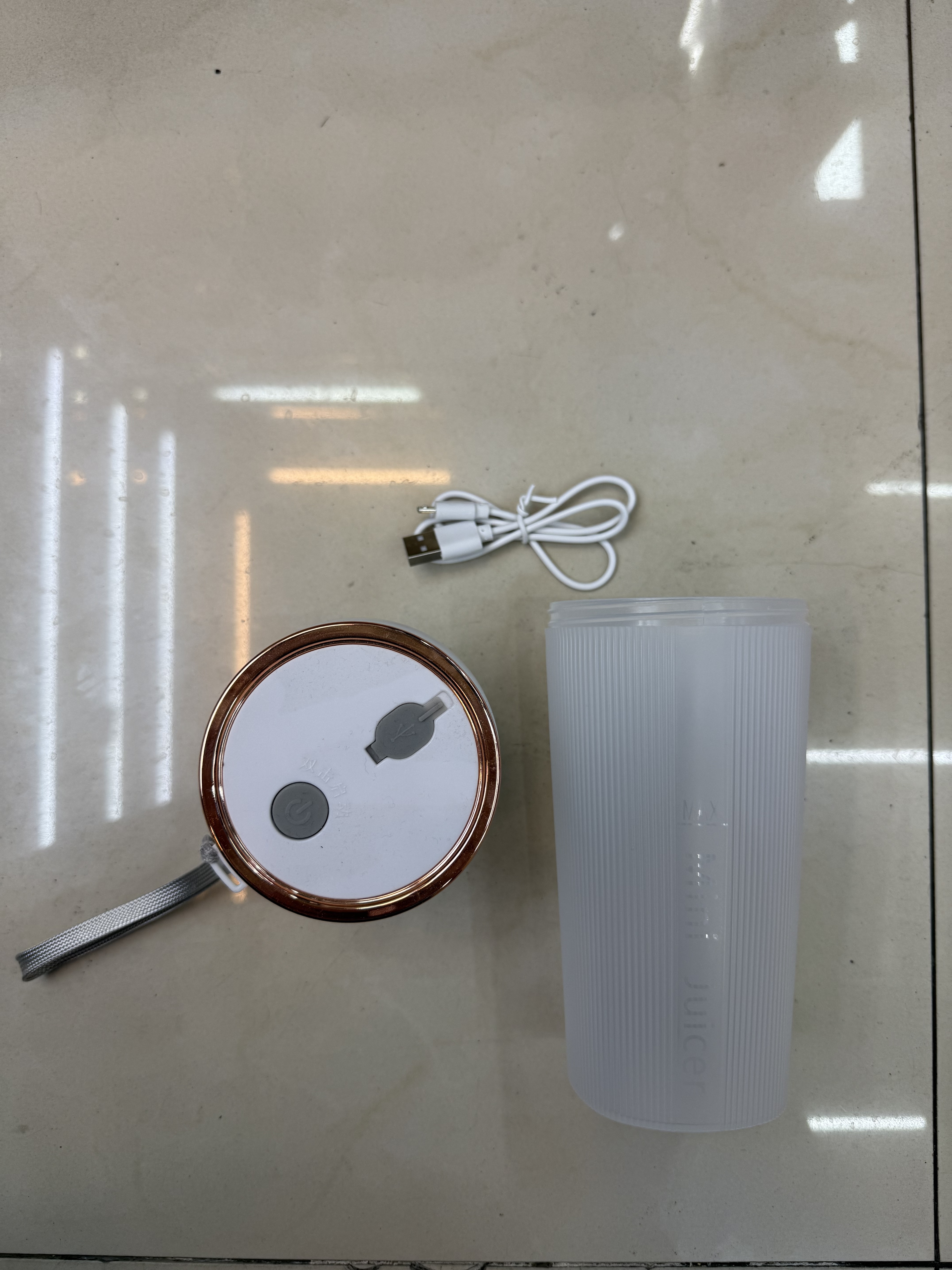 榨汁机/便携式果汁机/榨橙汁机/豆浆机厨具/辅食机细节图