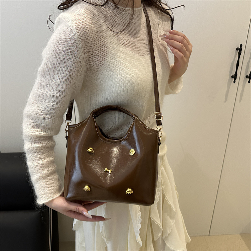 New spring and summer simple, fashionable and high-quality handbags, vegetable basket bags, women's tote bags, large-capacity commuting single-shoulder bags Specification drawing