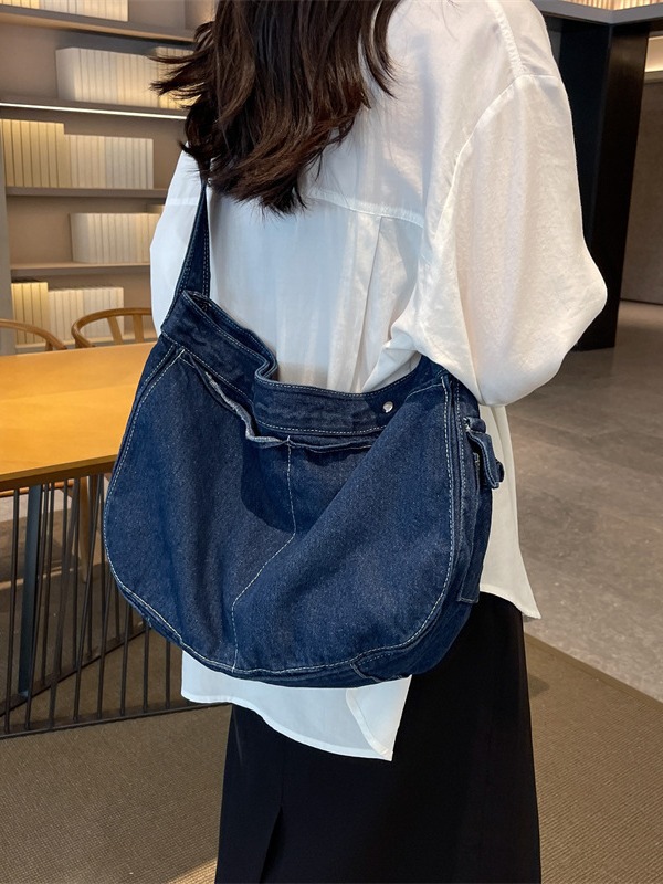Special offer wholesale Japanese-style washed denim canvas bags, large-capacity artistic single-shoulder bags, casual crossbody bags, and student backpacks full figure