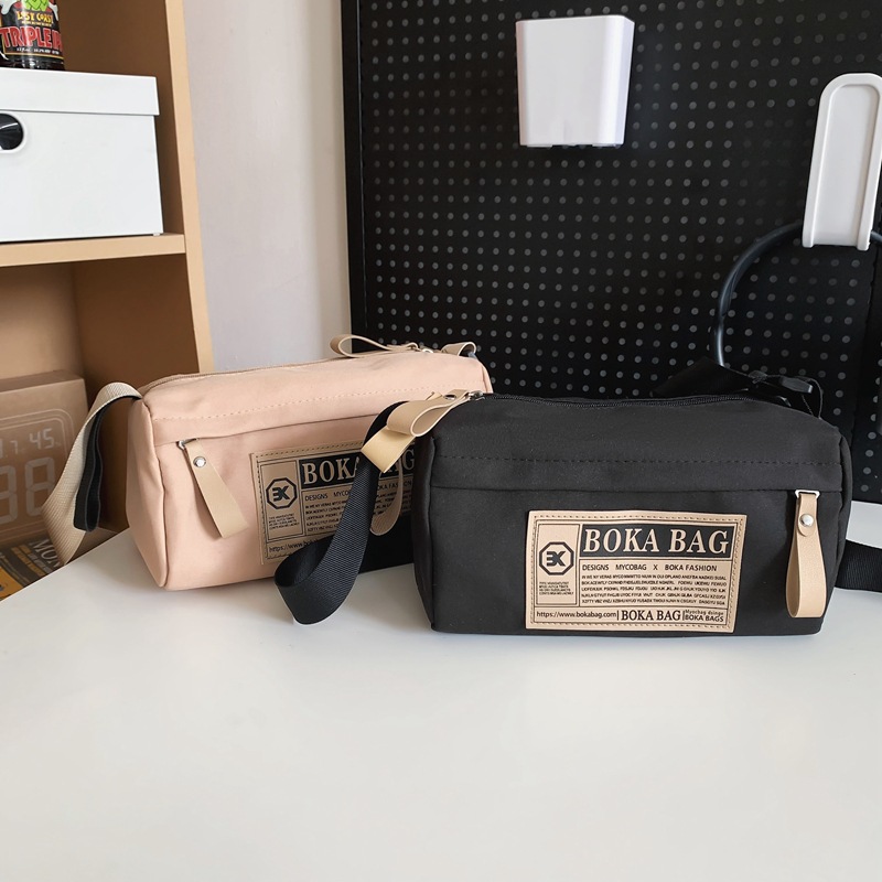 Japanese-style trendy nylon bag for women, Korean-style Instagram versatile commuting single-shoulder small square bag, casual student couple crossbody bag full figure