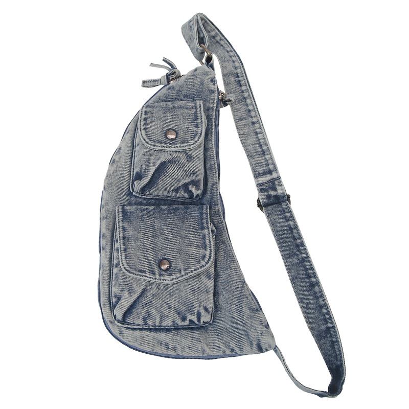 New retro denim chest bag, niche motorcycle shoulder bag, multi-pocket cycling casual men's crossbody bag, trendy and fashionable Item Picture