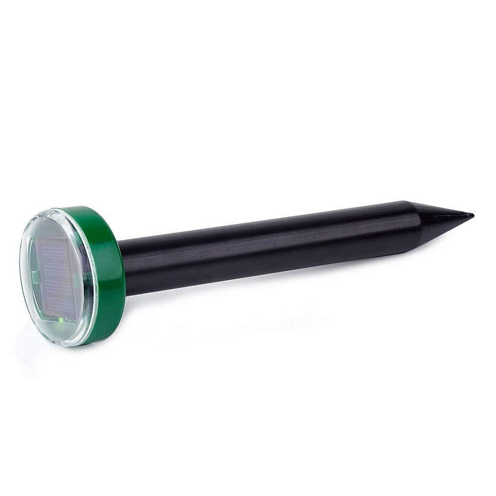 Cross-border solar-powered rat and snake repellent, outdoor bird catcher, and portable ultrasonic rat repellent lamp for farm courtyards are selling well Application Scenario