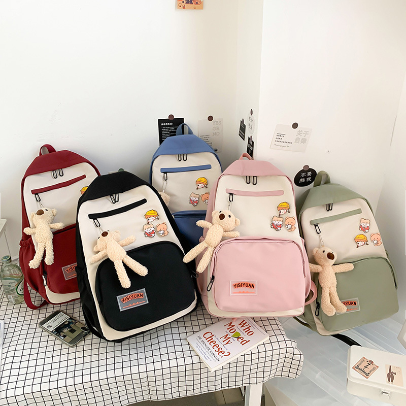 New college student schoolbag for girls, Korean style, fashionable and simple, color-blocked girls' campus backpack, large-capacity canvas backpack Application Scenario