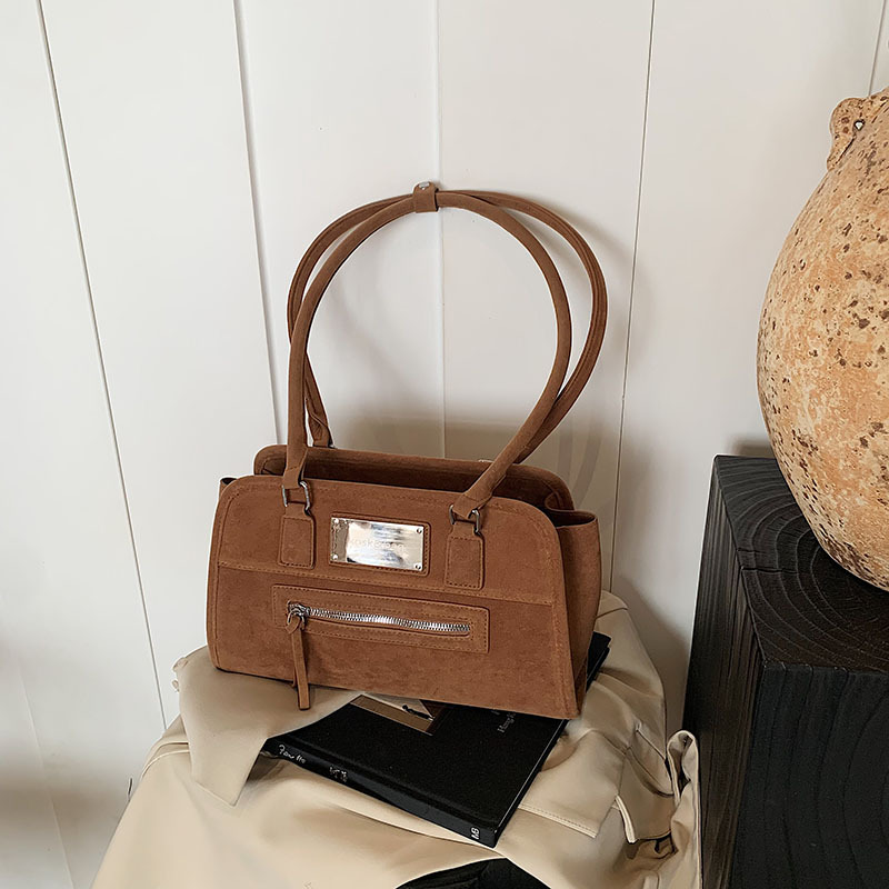 Korean niche Boston underarm bag for women, 2025 new bowling bag, high-end casual single-shoulder handbag Specification drawing