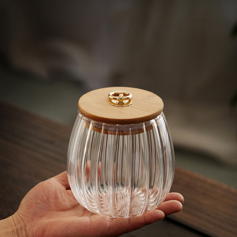 Household petal-patterned glass sealed seasoning storage jars, tea jars, glass bottles for grains and cereals, tea storage jars details Picture