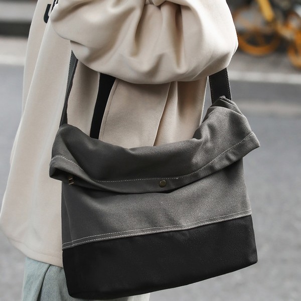 Women's large-capacity, unique and niche design canvas bag, fashionable and versatile, color-blocking casual single-shoulder bag, men's backpack details Picture