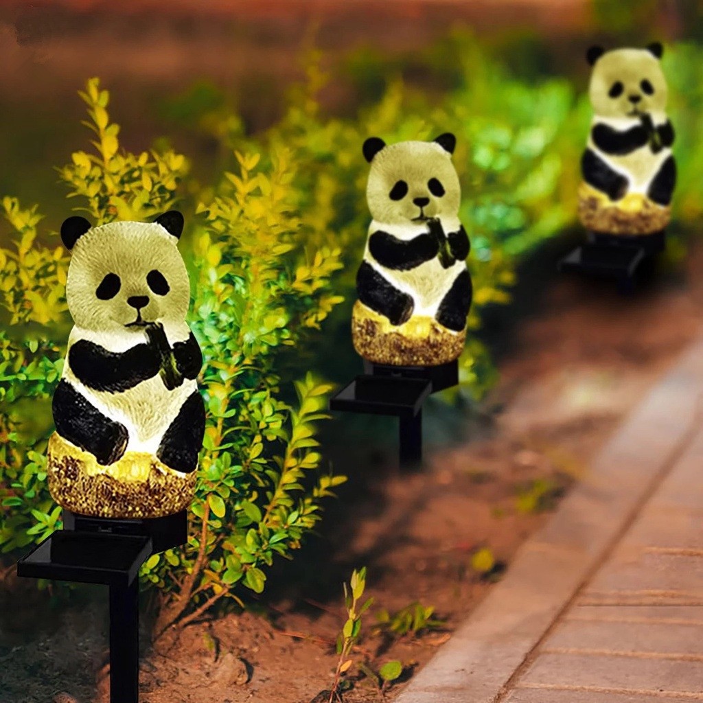 Cross-border outdoor cute panda solar lamps, animal statues, led lamps, resin garden and courtyard handicrafts and ornaments Application Scenario