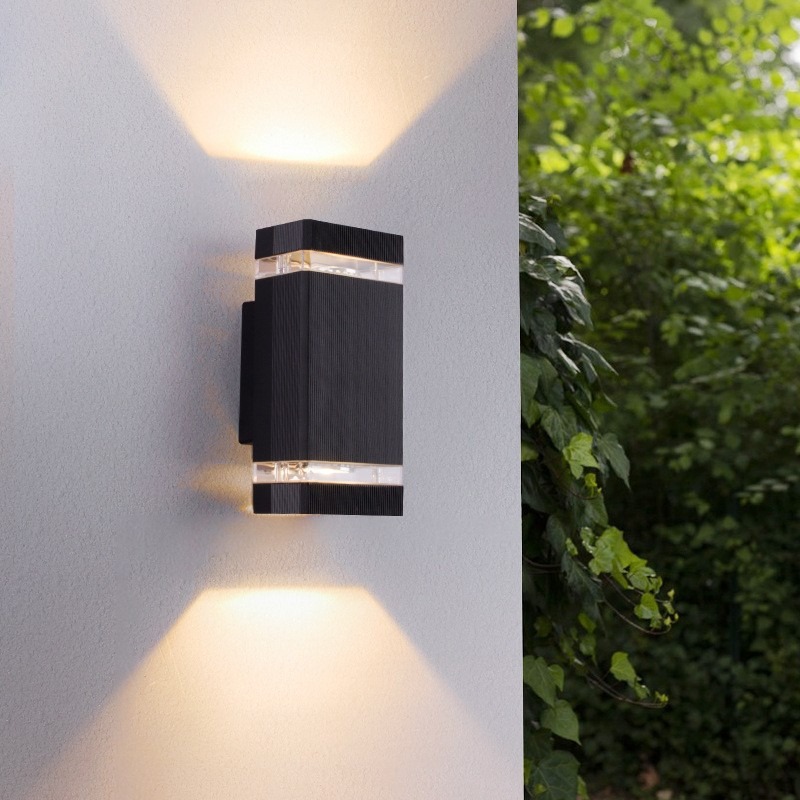 Outdoor waterproof upper and lower wall lamps, corridor and balcony waterproof wall lamps, simple courtyard lamps, villa exterior spotlights, corridor Application Scenario