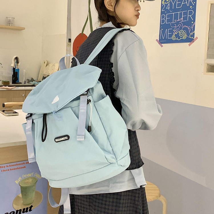 New water-resistant and simple student backpack, a bestseller for women. Solid color and niche design, Korean-style backpack Item Picture
