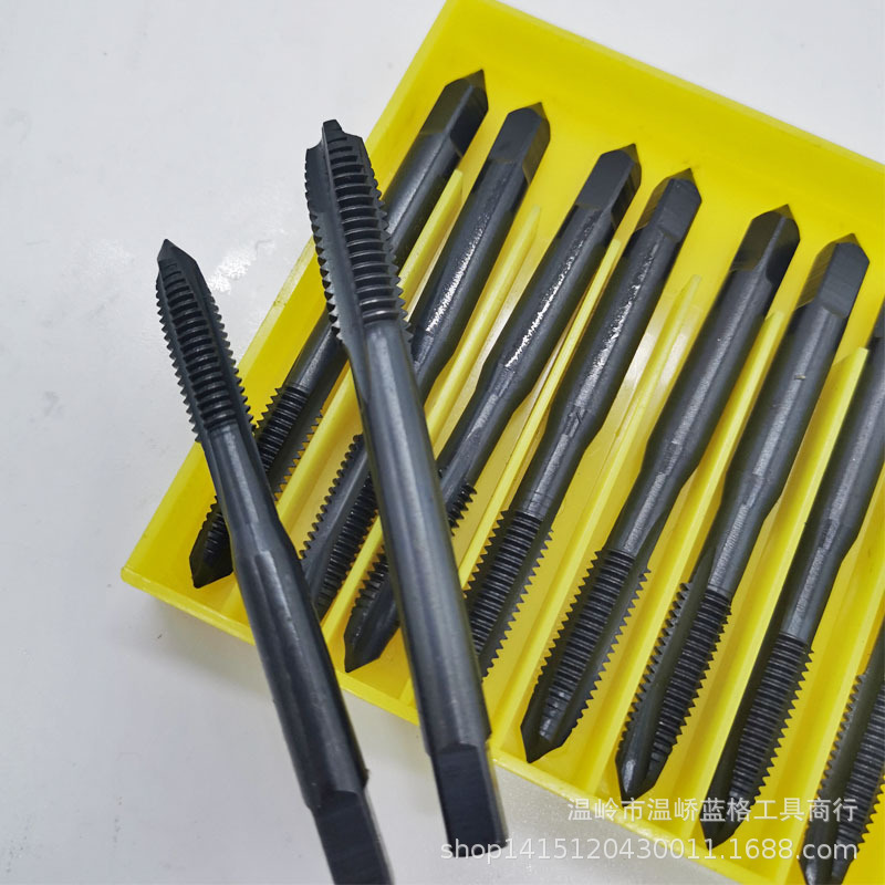 Factory direct sales of black nitrided taps for screw tip machines, 2 2.5 3456810121416 through holes full figure