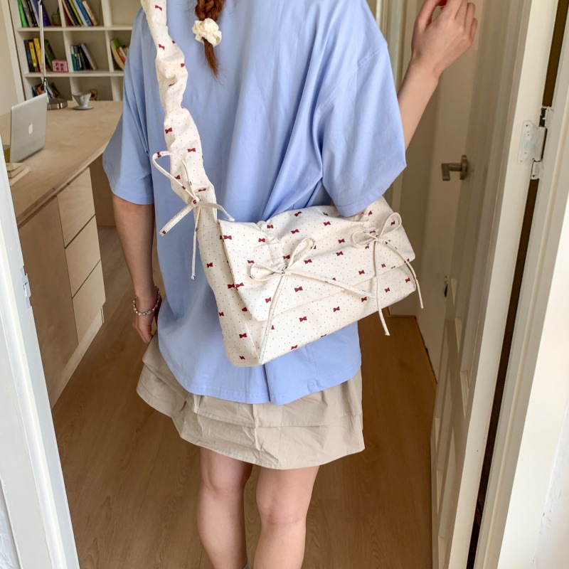 Fashionable pleated underarm bag 2025 new style, fresh and trendy, versatile and high-end crossbody bag, fashionable printed single-shoulder bag Specification drawing