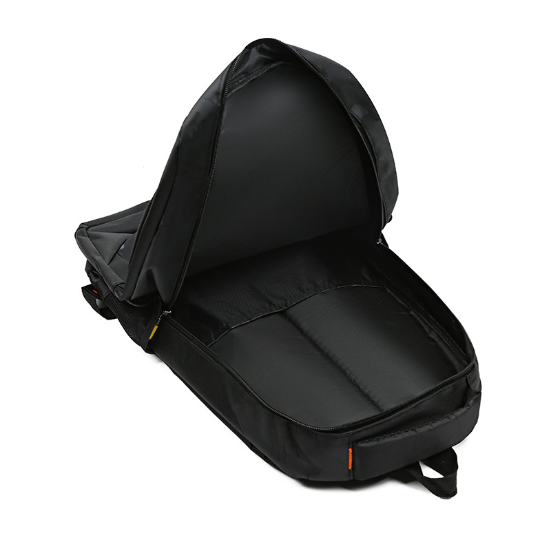 New casual backpack for primary school students, large-capacity boys' backpack, light and simple, 6-12 years old students' schoolbag Application Scenario