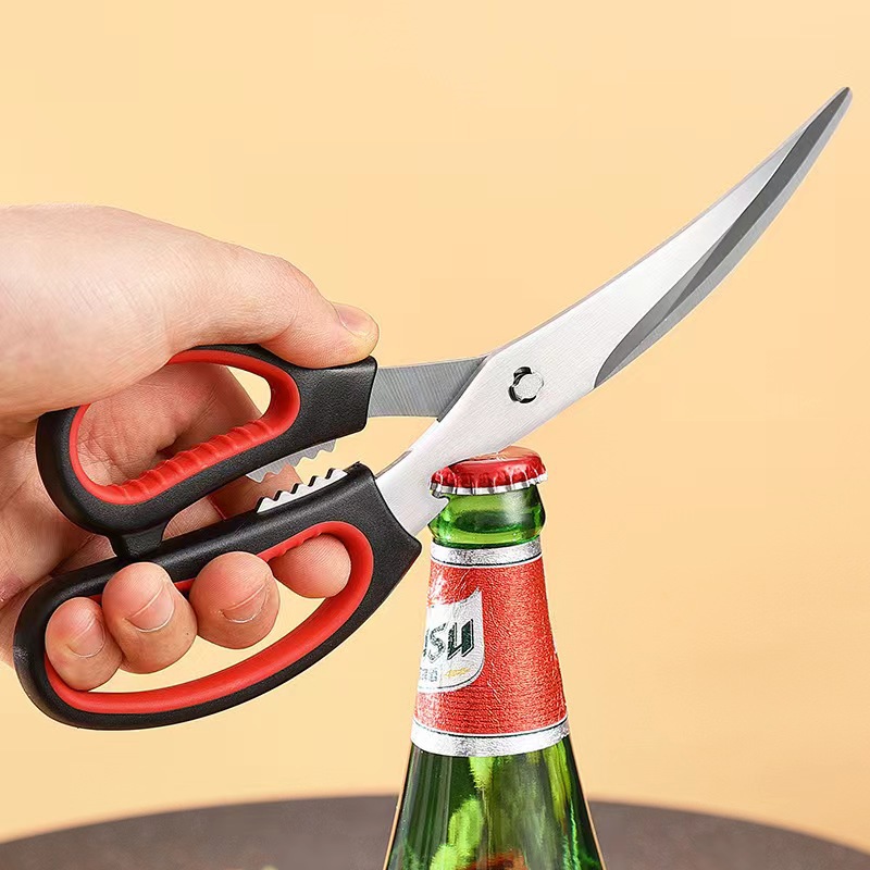 Cross-border Korean barbecue meat scissors, stainless steel kitchen scissors, multi-functional detachable scissors, silicone clips, oil brushes 3 Application Scenario