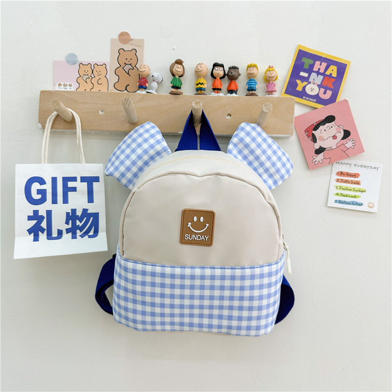 Wholesale of lightweight girls' backpacks, cartoon baby schoolbags, cute children's schoolbags, and kindergarten backpacks Application Scenario