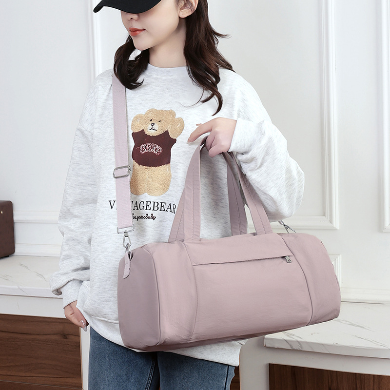 Large-capacity short-distance travel bags, women's sports, swimming and fitness bags, multi-compartment hand-held luggage bags for business trips and commuting details Picture