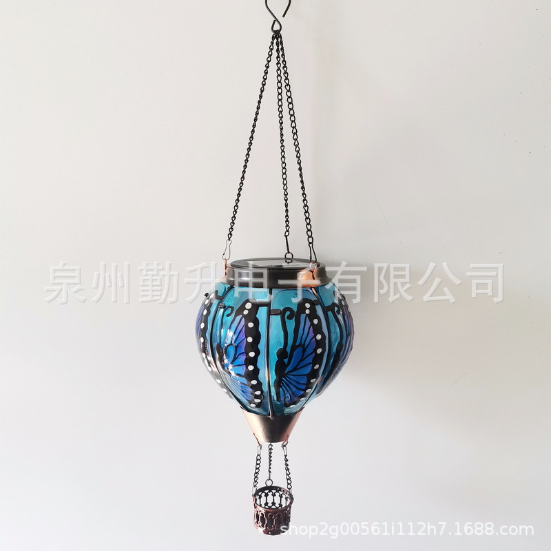 Solar hot air balloon lights, water drop lights, outdoor ironwork glass chandeliers, cross-border garden decorative lights, courtyard LED lights Application Scenario