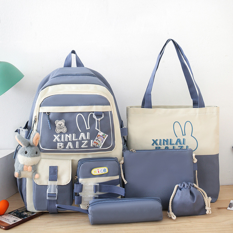 Wholesale fashionable color-blocked student schoolbags, five-piece sets, large-capacity Korean version backpacks, and women's cartoon casual backpacks from the manufacturer Application Scenario