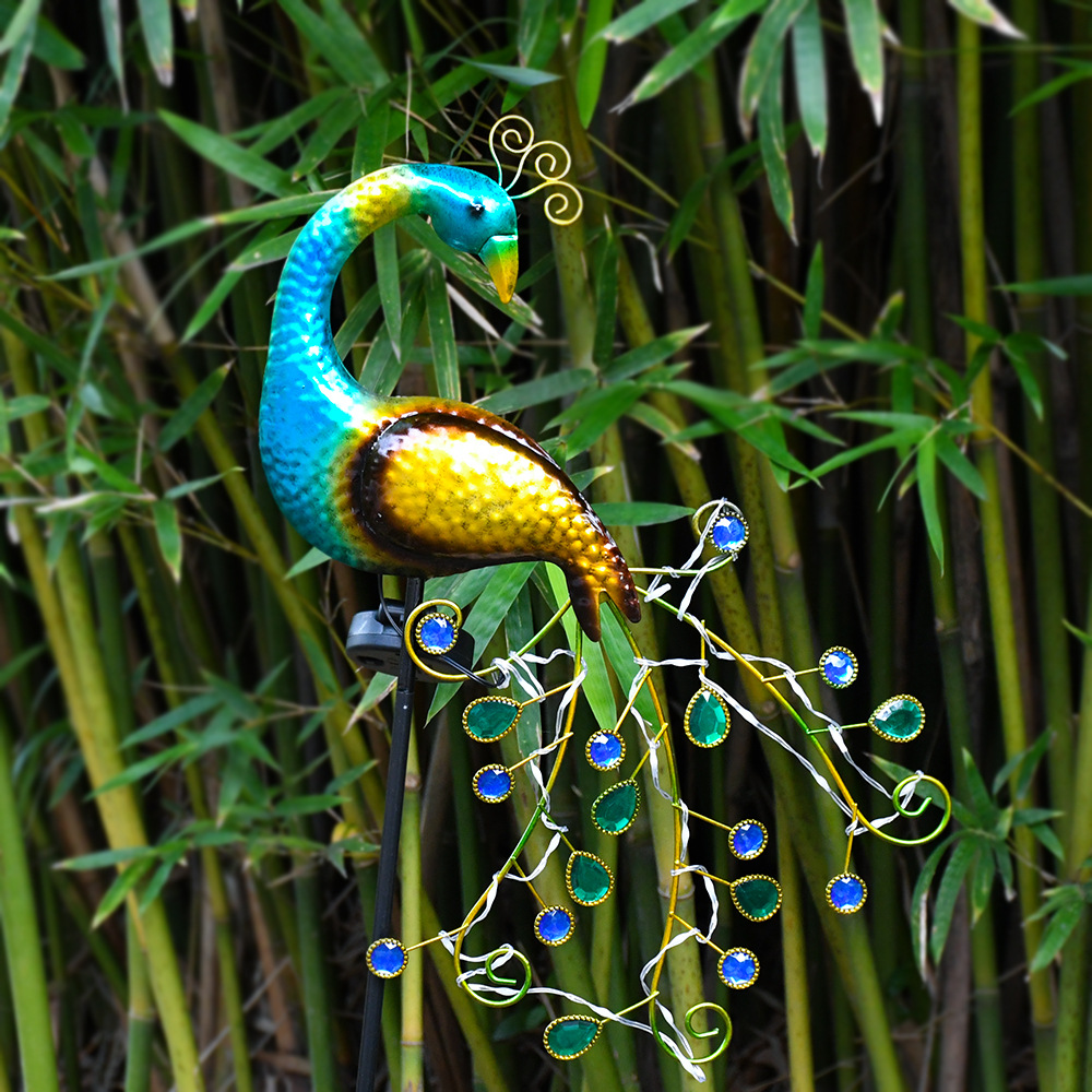 Cross-border Amazon solar lamps, peacock garden lamps, peacock handicrafts, ironwork ornaments, ground-mounted courtyard decorative lamps Specification drawing