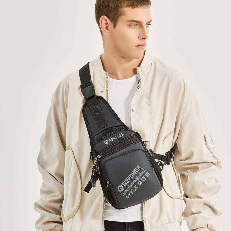 WEPOWER's new large-capacity backpack, a single-shoulder crossbody bag for outdoor commuting, is adjustable details Picture