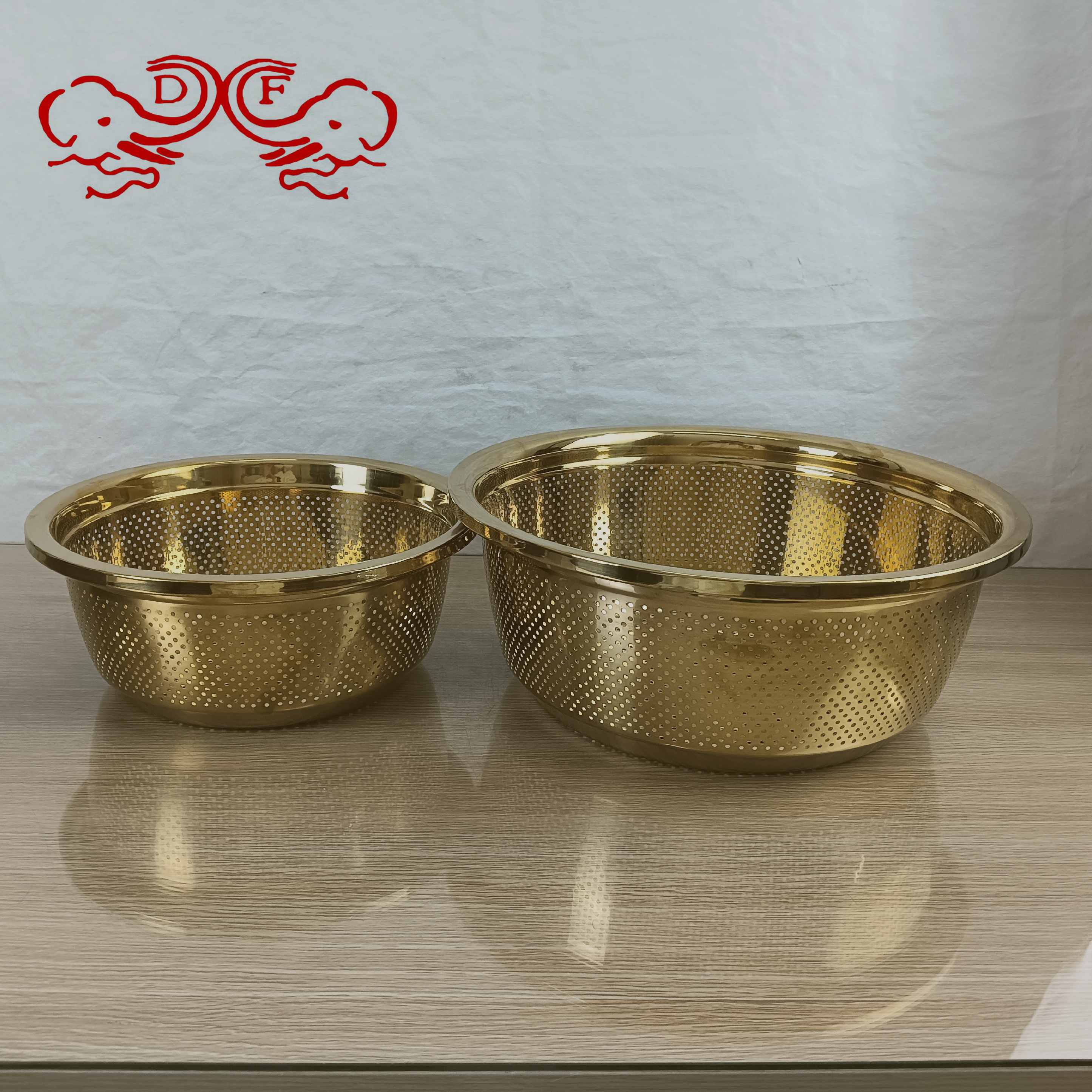 DF88012 stainless steel draining basket, deepened drain basin, vegetable washing basin, rice washing, household kitchen, vegetable filtering basket, rice washing sieve, DF TRADINGHOUSE Application Scenario