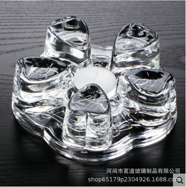 Household crystal heart-shaped base blown warm tea set, high borosilicate glass tea set with perforated heating base Application Scenario