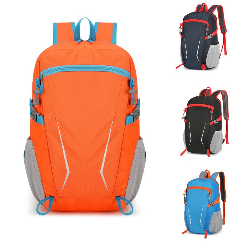 New men's backpacks, lightweight cycling, large-capacity travel bags, outdoor hiking and mountaineering bags, simple folding backpacks full figure